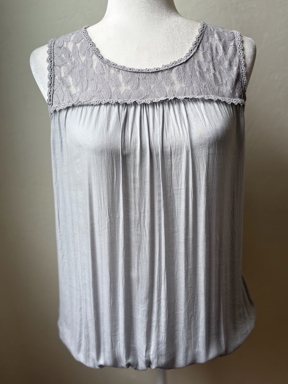 Prontomoda Giusy Made in Italy Silk Blend Lace Sleeveless Blouse Gray S - Picture 1 of 11